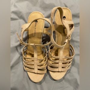 Tan wedges